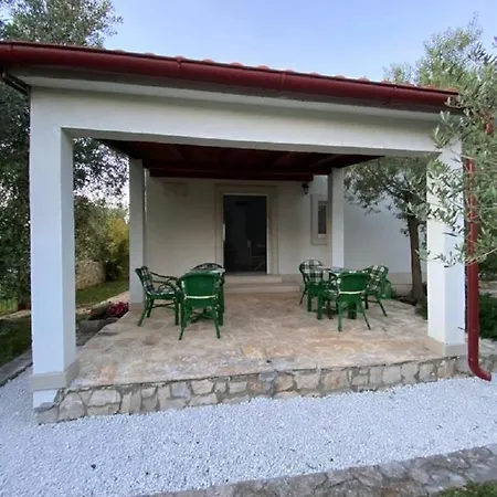 Dom wakacyjny Family House Feniks *