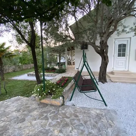 Family House Feniks Milna (Brac)